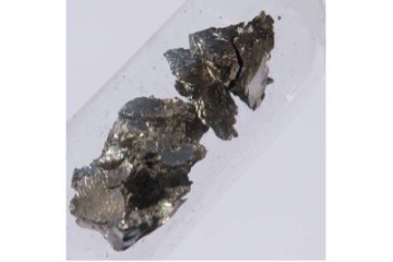 新型微观晶体可以用于制造超快光学量子比特|图片来源:wikipedia.org 新型微观晶体可以用于制造超快光学量子比特|图片来源:wikipedia.org