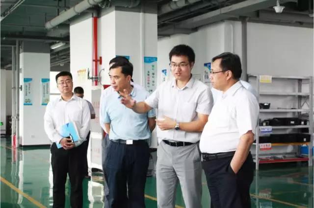 ��˹��--ȫ�����ݻ�����Ϸƽ̨