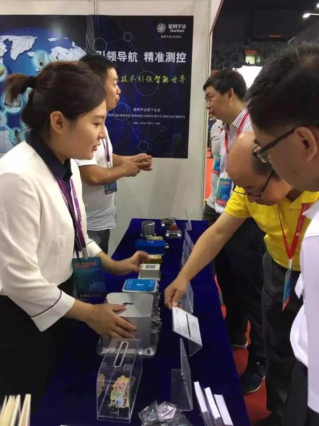 ��˹��--ȫ�����ݻ�����Ϸƽ̨