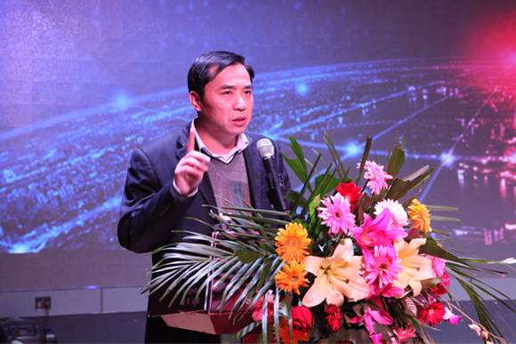 ��˹��--ȫ�����ݻ�����Ϸƽ̨